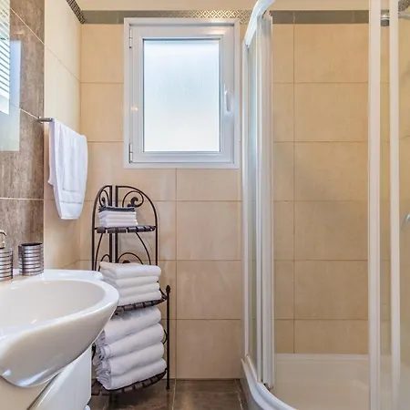 Casa Grata بيت للعطل *